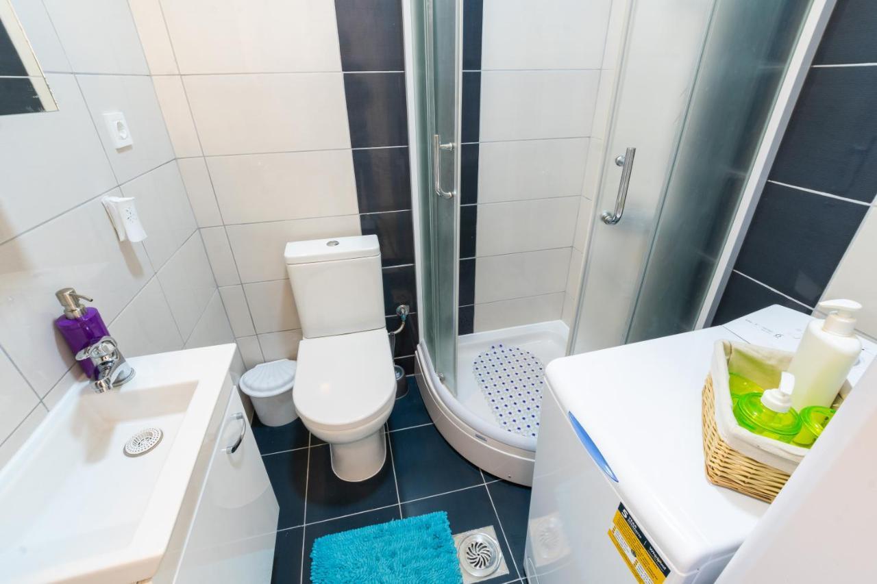 Ferienwohnung • Charming ǀ Near City Mall ǀ 1Br • Skopje Exterior foto